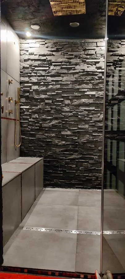 Loft Romantique Hammam Spa Privatif Playroom Grenoble France