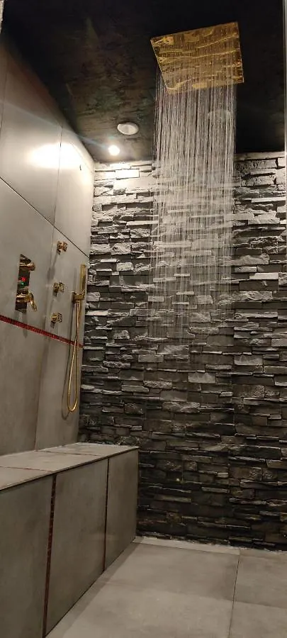 Loft Romantique Hammam Spa Privatif Playroom Grenoble Bed & Breakfast